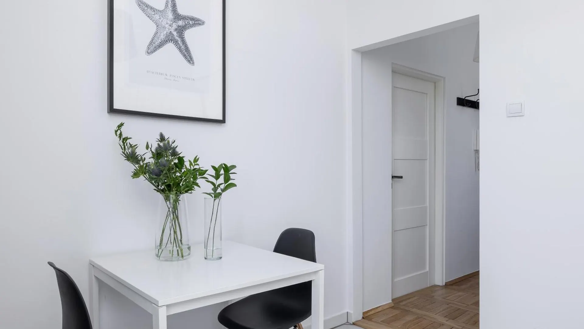 1-Bedroom Apartment - Dluga 65 Krakow Poland