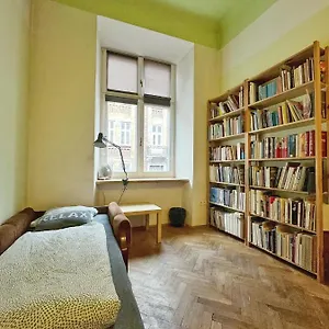 Old Town Wielopole Apartment