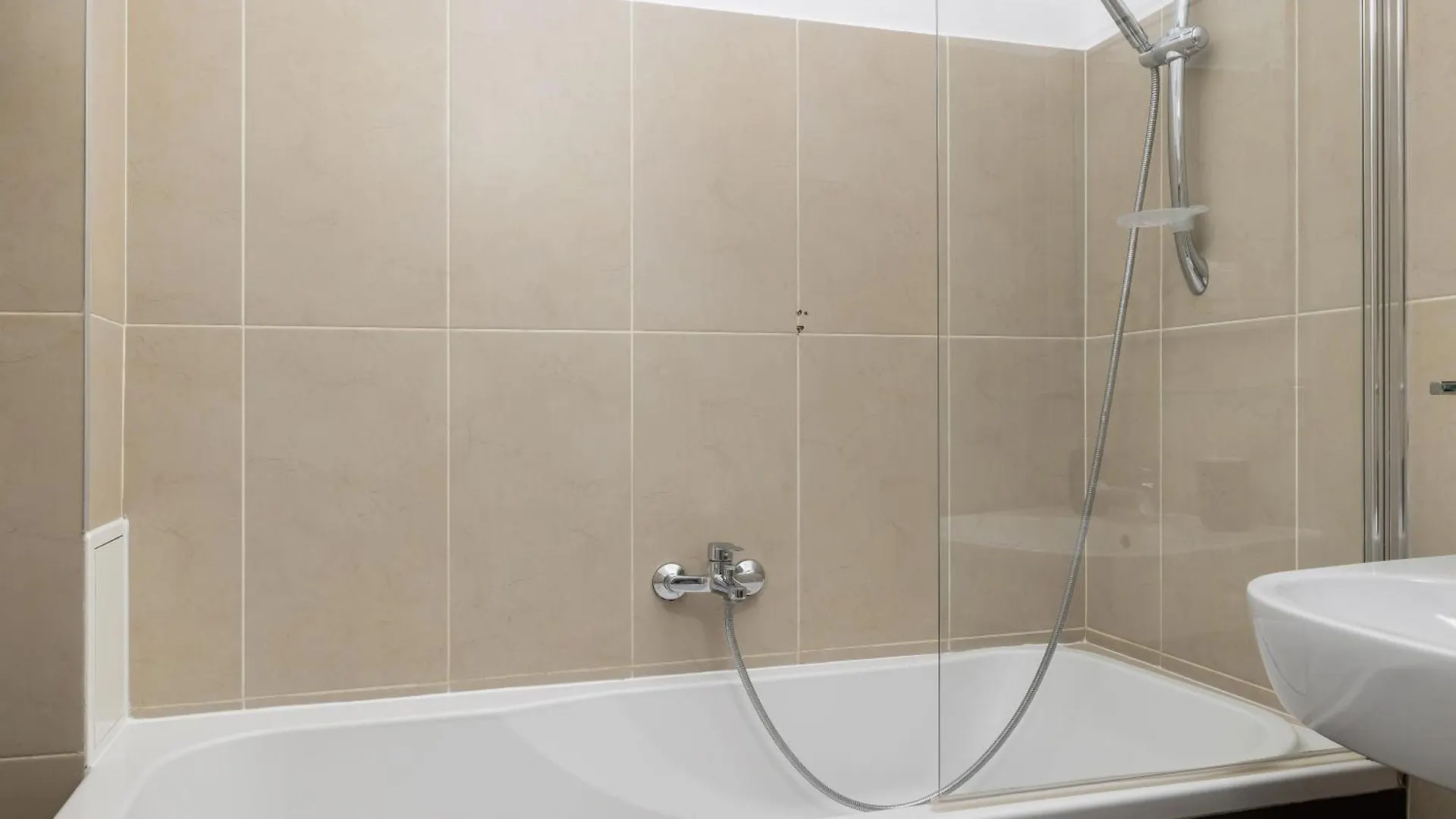 1-Bedroom Apartment - Dluga 65 Krakow